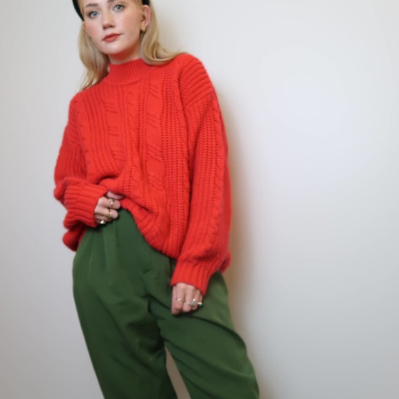 Vintage 90's cherry red knit mockneck sweater - Picture 3 of 6